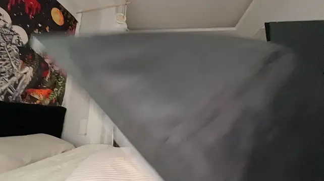 doomsdaybaby webcam