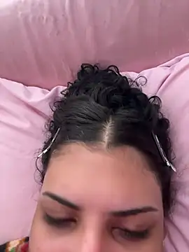 lulubratzz live cam preview