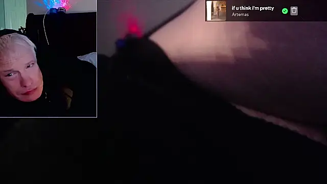 Snarfle82 webcam