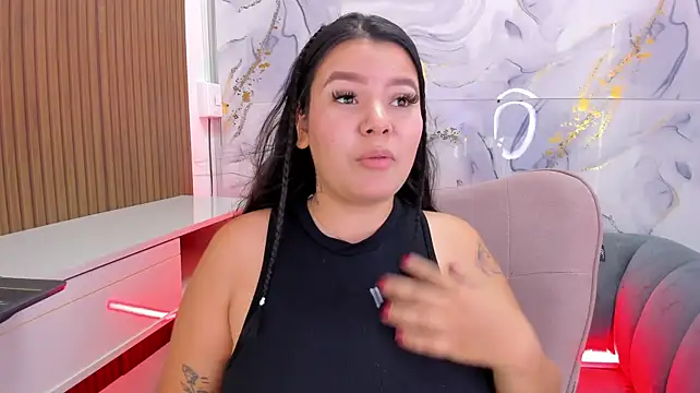 AlondraEvans webcam