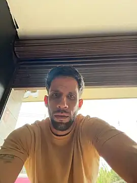 Karim_mansur webcam