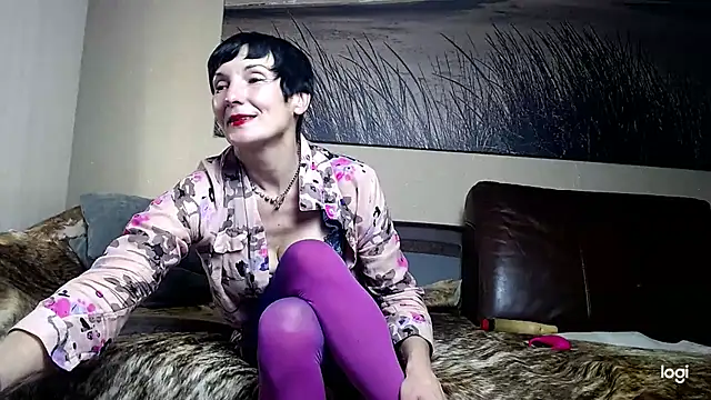 ElizabethLong webcam