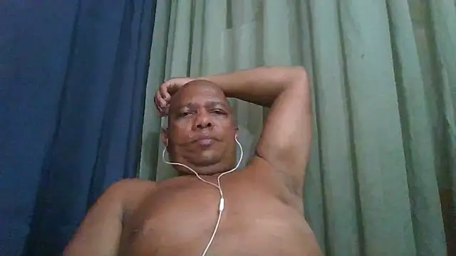 bigblackcock75 (M mature) - milk