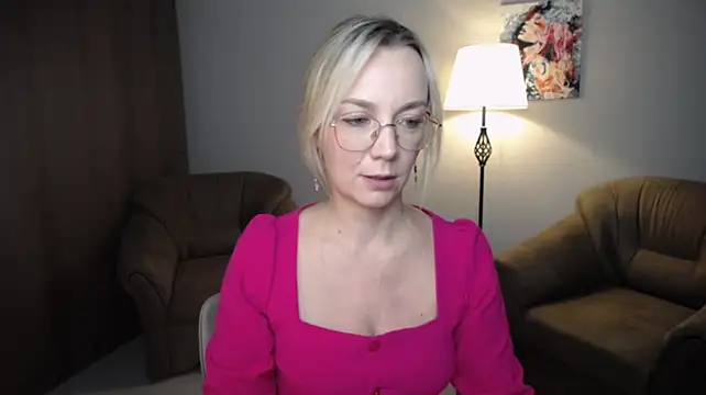 Ava_Elior webcam