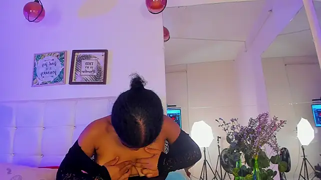 Miia_Wills webcam
