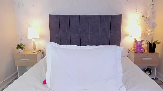 Emilly_Beaumont