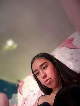 Isabella-Teen