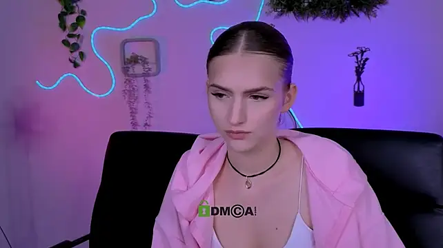 lisa_dark_ webcam
