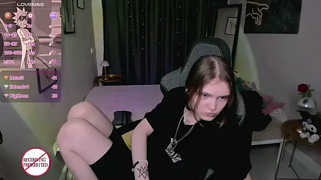 Dilara_xBaby live cam on StripChat