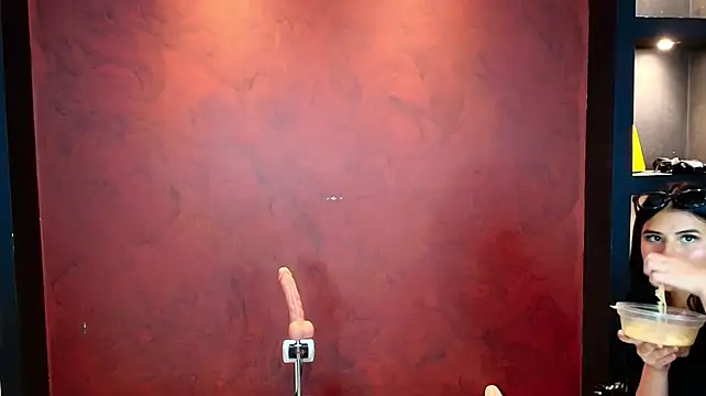 Ms_moon_bdsm webcam