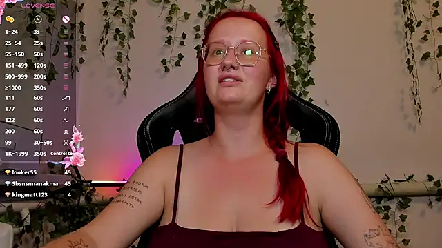 KrisTyBooBsin webcam