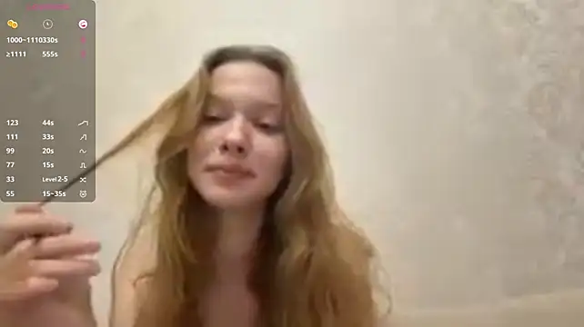 YourFavoriteAfroditaa webcam