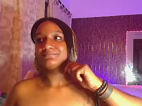 millysweetass live cam on StripChat