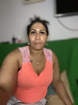 Carola-Ross live cam