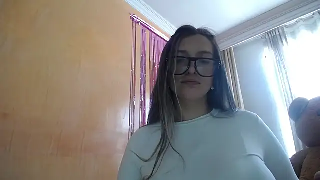 miss_lilieth webcam