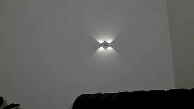 Eros_Lux webcam