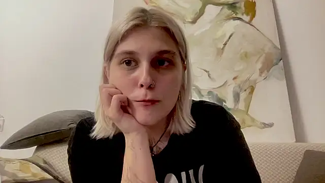 Ella_Bloom webcam