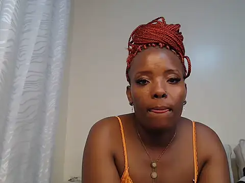 Pinkysmiles webcam