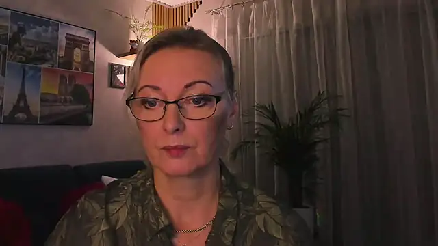 vanessa_chat