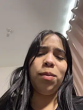 tati_reyess webcam