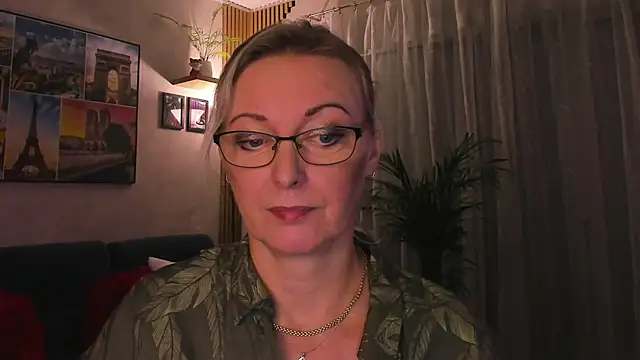 vanessa_chat
