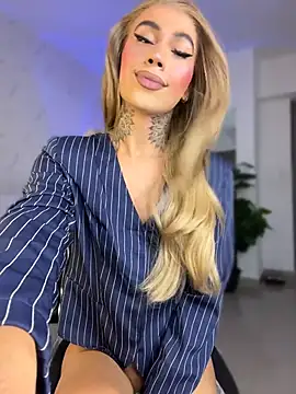 miss_tatiana_ live cam on StripChat