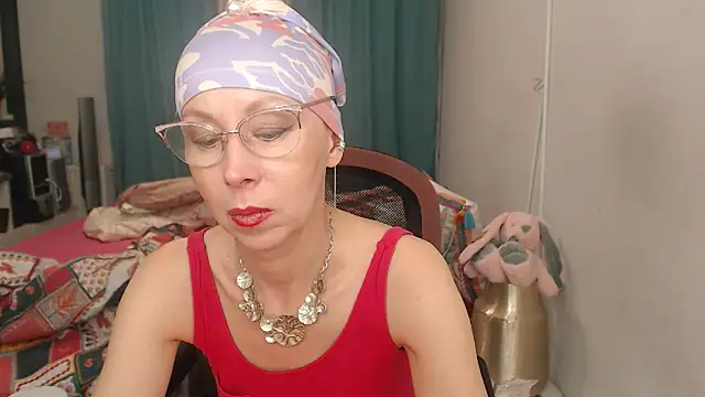 LuxuryNika webcam