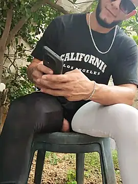PIGHIGHDIRTY_p0 live cam preview
