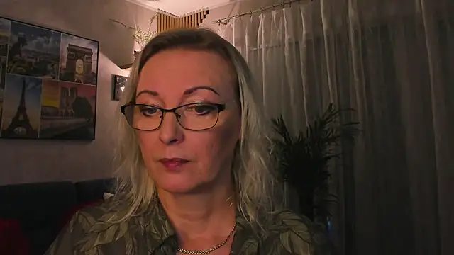 vanessa_chat