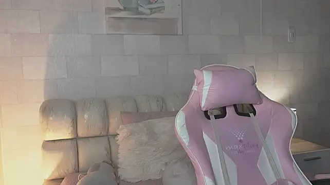 Alanna-Rosse webcam