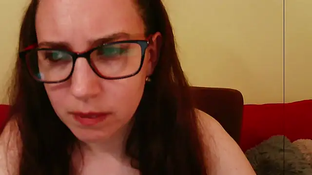 EmilyHotAngel