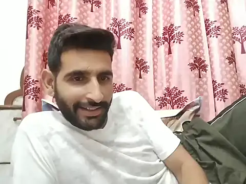 bigcockboy1121 live cam on StripChat