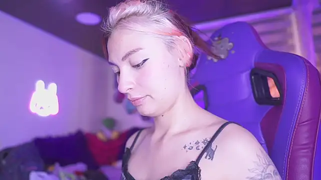 Rebecah_1 webcam
