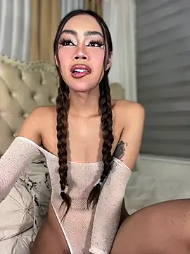 Model: Innocent_yanixx69