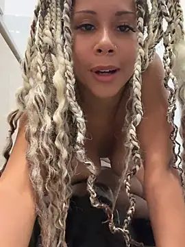 HaileyDiana webcam