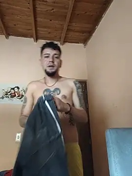 HallowedMilan webcam