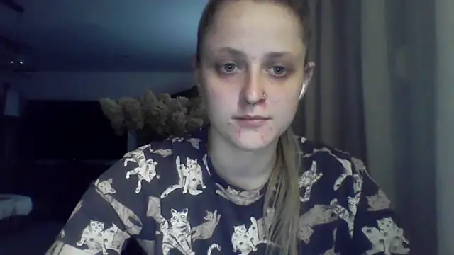 LeaWetGirl webcam