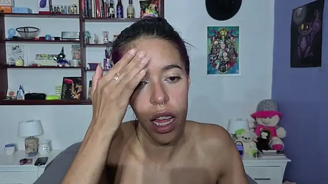 stephania_t webcam