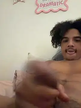Mrlaythedickdown live cam on StripChat