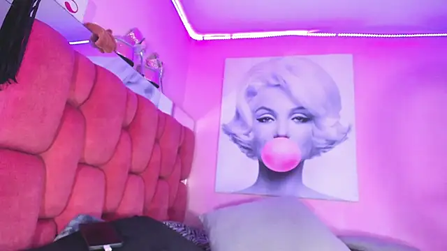 BiancaValentinna webcam