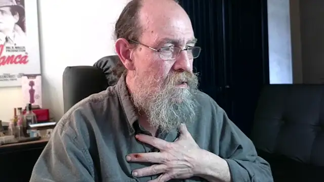 Uncle_Hottie webcam