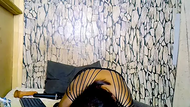 SassyXindian webcam