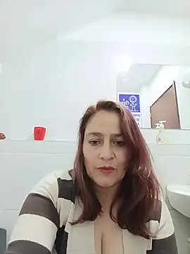 LUISA--30 webcam