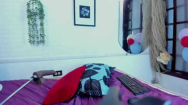 Milf_Lucy69 webcam
