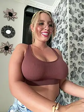 ValeriaHot69 webcam