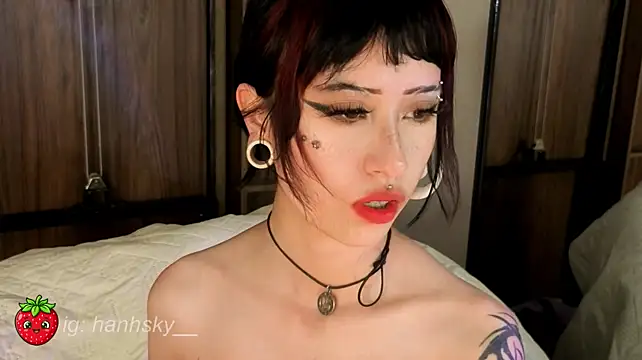 HannahSky_ webcam