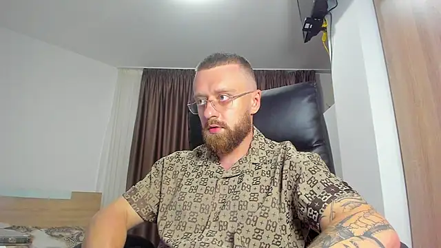 Findom_guy webcam