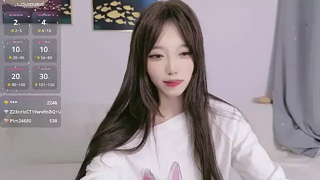 luckyuyu66 (F teen) - 我也算白幼瘦吧  白痴幼稚受不了一切~