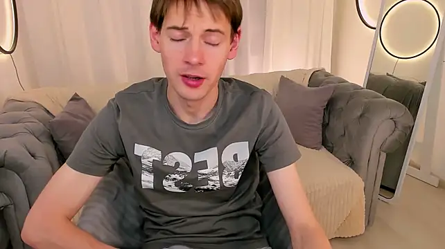 kyle_barry (M young) - show dick