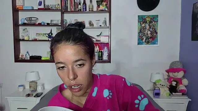 stephania_t webcam
